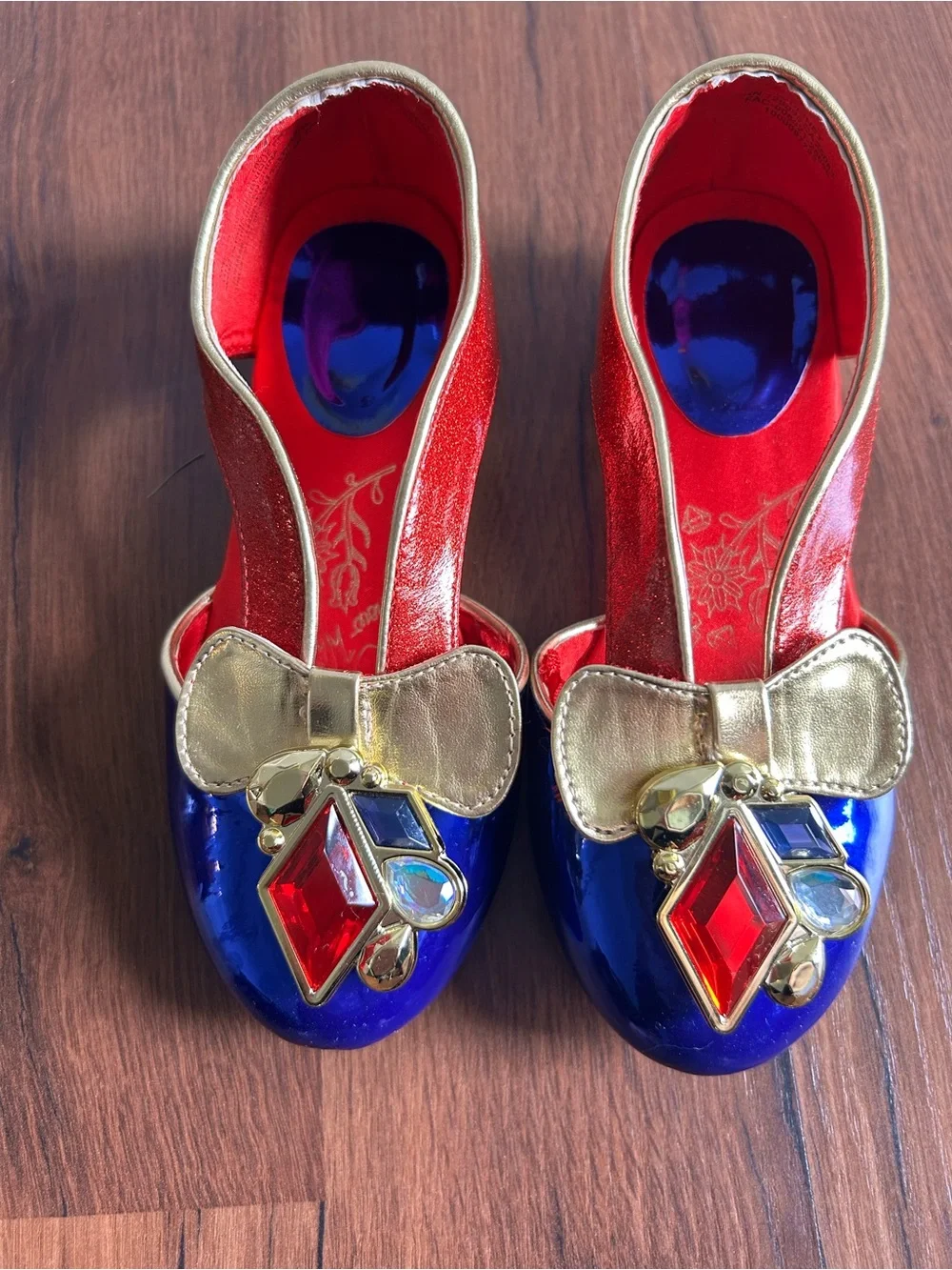 Snow White Dress Shoes
